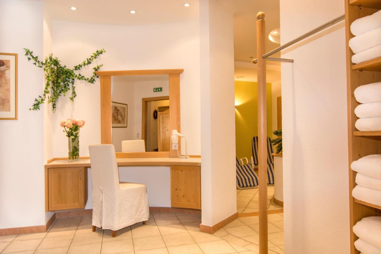 Hotel Montana Ischgl Kültér fotó