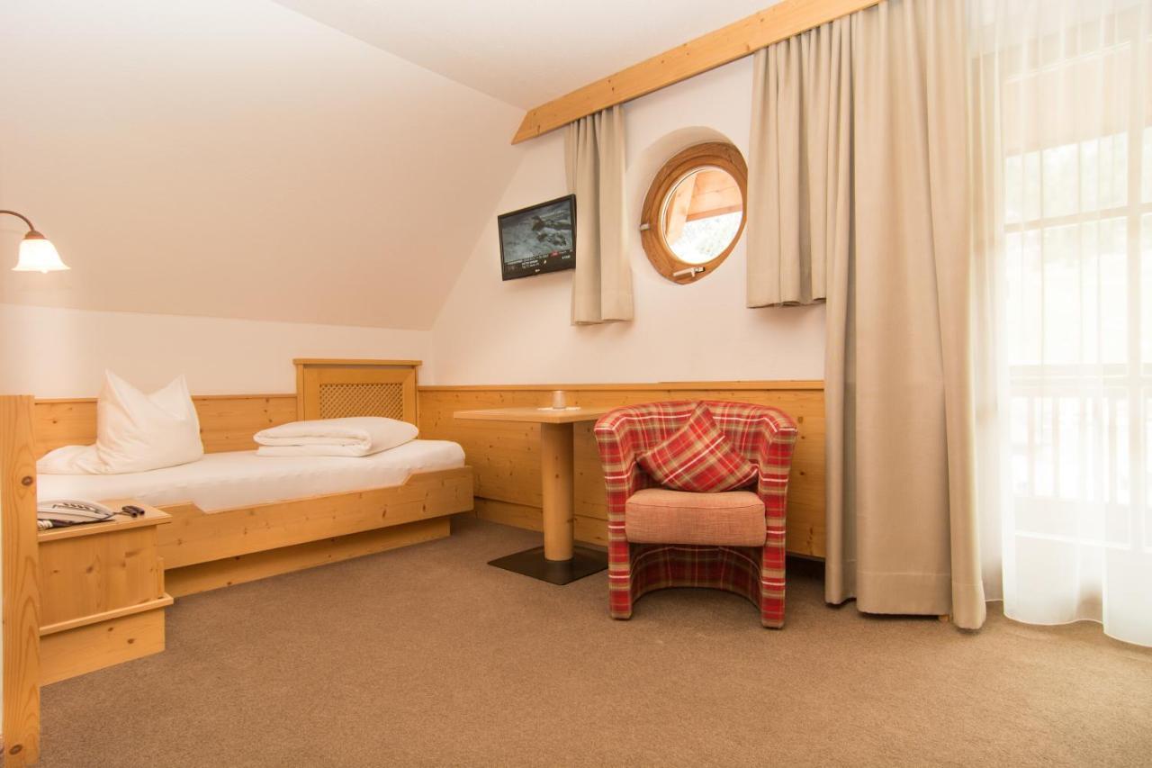 Hotel Montana Ischgl Kültér fotó